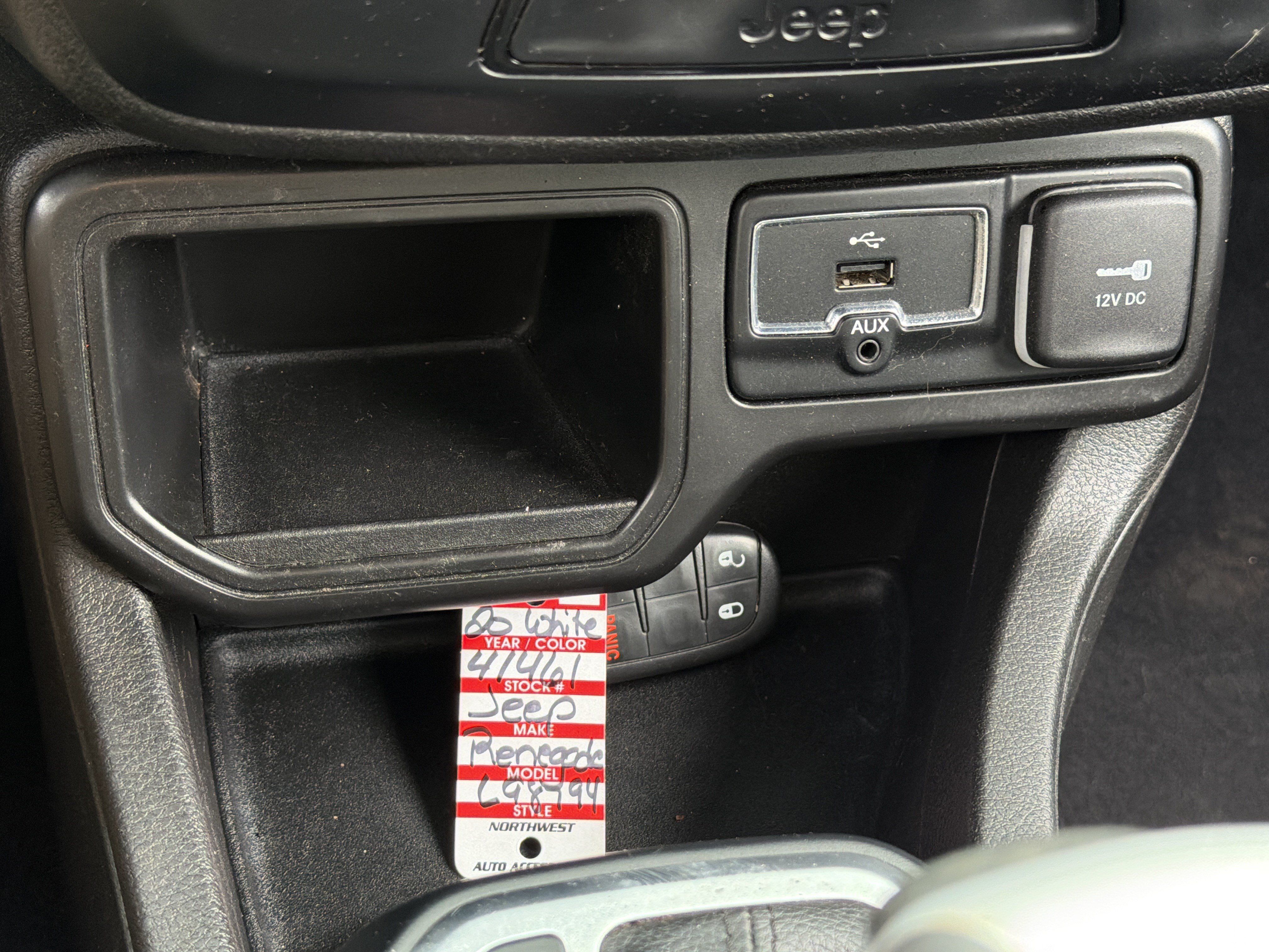 Used 2020 Jeep Renegade Sport w/ Sport Appearance Group FWD image 24