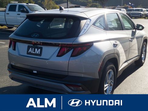 New 2026 Hyundai Tucson SE image 5