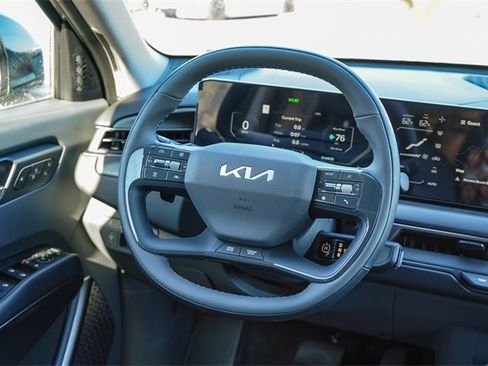 New 2026 Kia EV9 Wind image 17