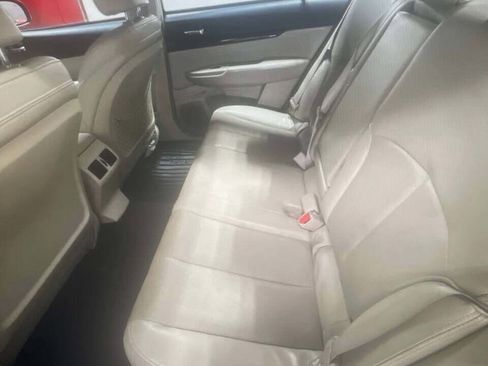 Used 2013 Subaru Legacy 3.6R Limited image 5