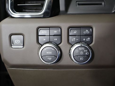 Used 2024 GMC Sierra 1500 Denali image 42