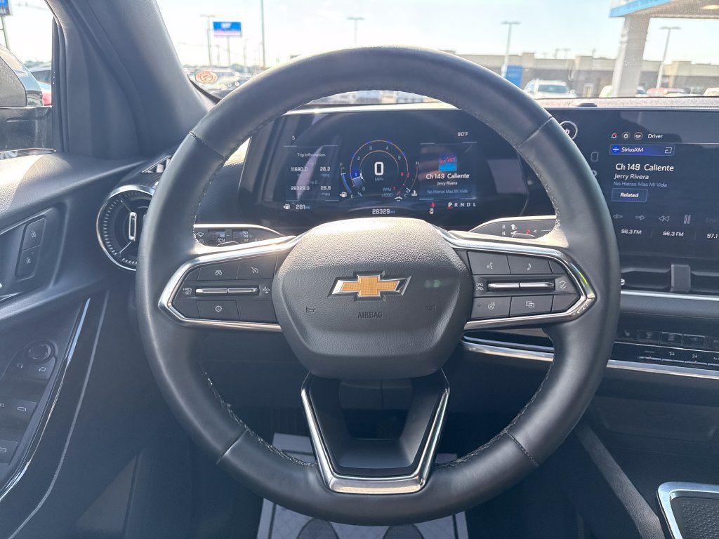 Used 2026 Chevrolet Equinox LT FWD image 16