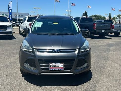 Used 2015 Ford Escape Titanium w/ Equipment Group 301A AWD/4WD image 9
