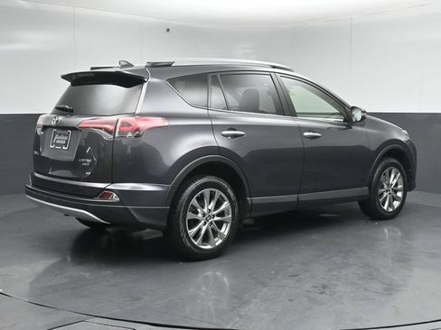 Used 2016 Toyota RAV4 Limited w/ Advanced Technology Package AWD/4WD image 7