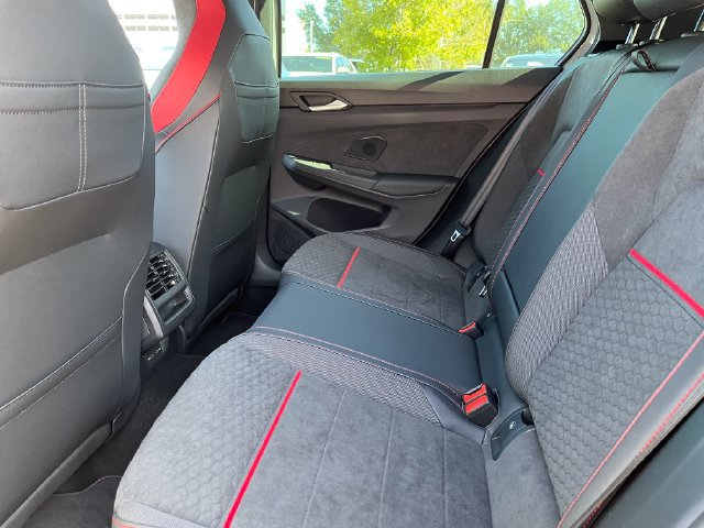 New 2026 Volkswagen GTI SE FWD image 13