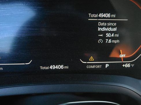 Used 2022 BMW 330i Sedan w/ M Sport Package RWD image 7