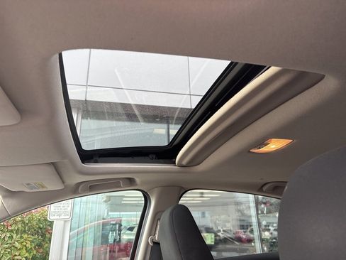 Used 2016 Honda HR-V EX image 19