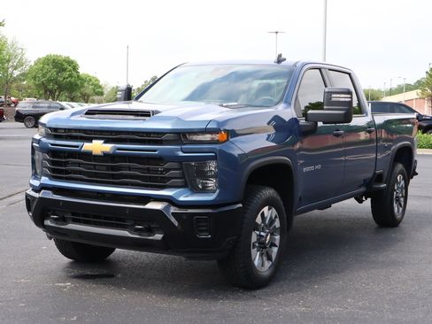 New 2026 Chevrolet Silverado 2500 Custom AWD/4WD image 25