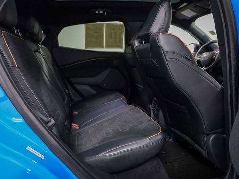 Certified 2021 Ford Mustang Mach-E GT image 19