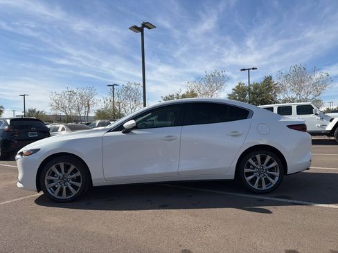 New 2026 MAZDA MAZDA3 2.5 S Sedan w/ Preferred Pkg image 30