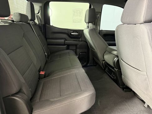 Used 2022 Chevrolet Silverado 1500 Custom AWD/4WD image 28