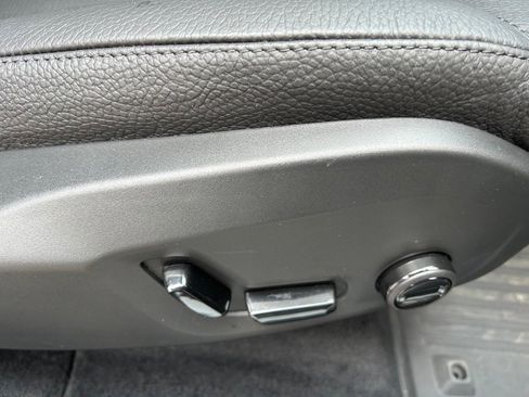 Certified 2024 Volvo XC60 T8 Plus w/ Climate Package image 25