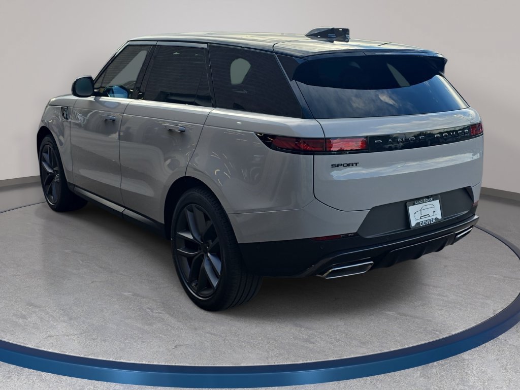 New 2026 Land Rover Range Rover Sport SE AWD/4WD image 7