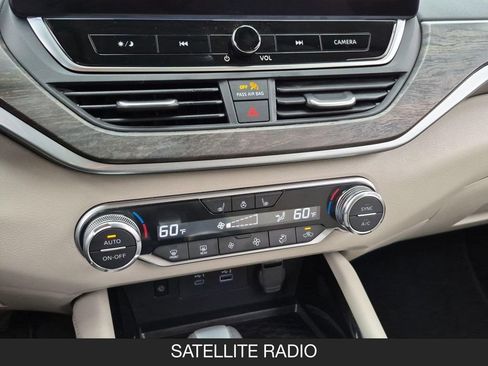 Certified 2023 Nissan Altima 2.5 SL FWD image 24