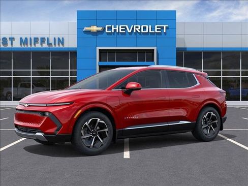 New 2025 Chevrolet Equinox EV LT image 2