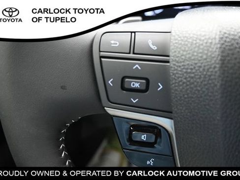 Used 2026 Toyota Camry SE w/ Convenience Package FWD image 23