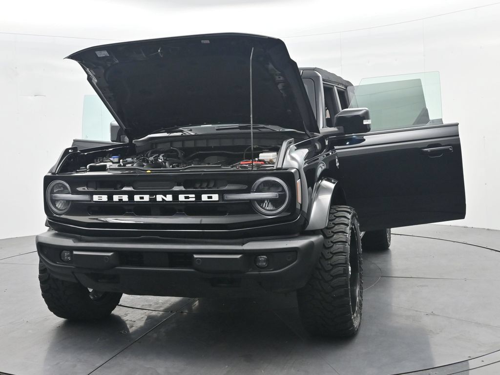 Used 2024 Ford Bronco Outer Banks AWD/4WD image 50