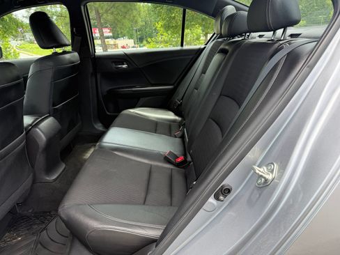 Used 2016 Honda Accord Sport image 36