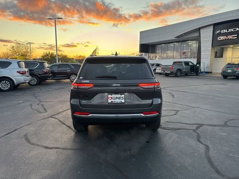 Used 2024 Jeep Grand Cherokee Limited 4xe image 4