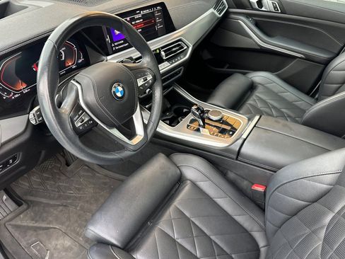 Used 2023 BMW X5 xDrive40i w/ Premium Package image 11