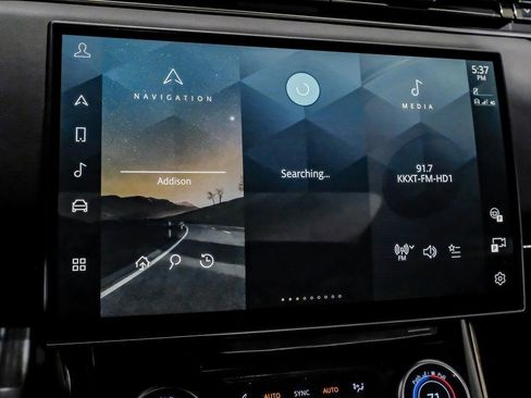 Used 2023 Land Rover Range Rover Sport SE Dynamic image 24