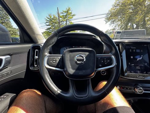 Used 2019 Volvo XC40 T5 Inscription AWD/4WD image 33
