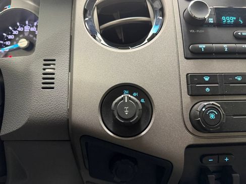 Used 2012 Ford F250 XLT w/ XLT Premium Pkg AWD/4WD image 22
