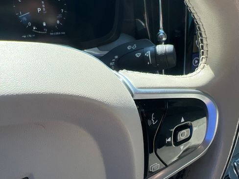 Used 2022 Volvo S60 B5 Inscription w/ Advanced Package FWD image 25