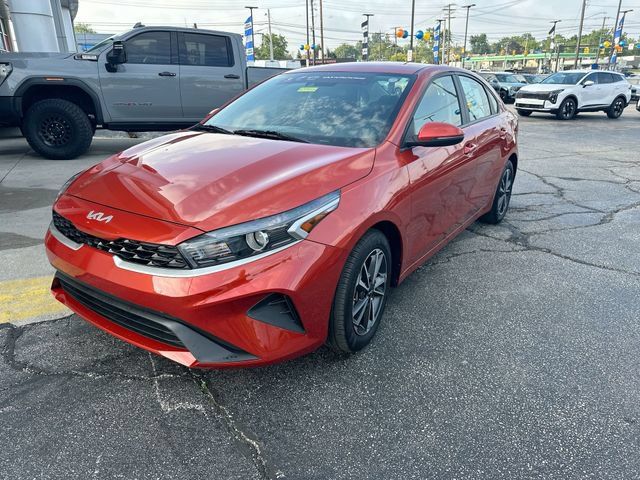 Certified 2023 Kia Forte LXS w/ LXS Technology Package FWD image 11