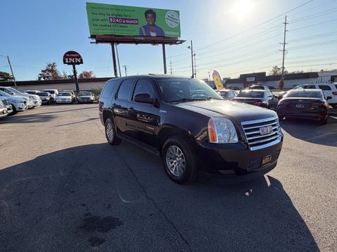 Used 2012 GMC Yukon 4WD Hybrid image 4