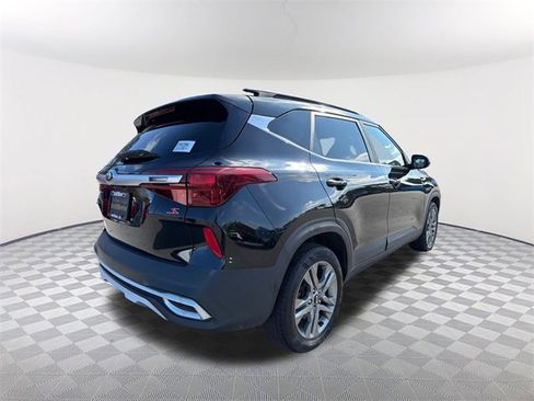 Used 2021 Kia Seltos S image 5