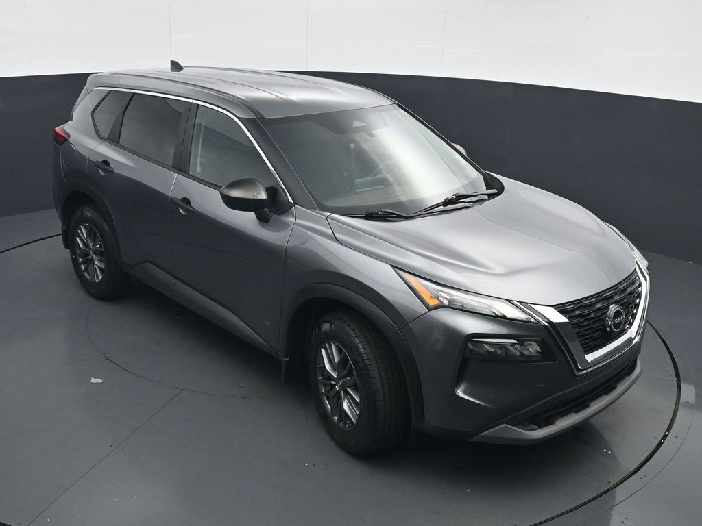 Used 2023 Nissan Rogue S AWD/4WD image 36
