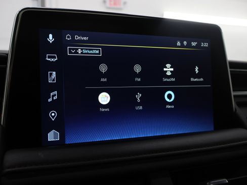 Used 2023 Chevrolet Suburban RST w/ Luxury Package image 65