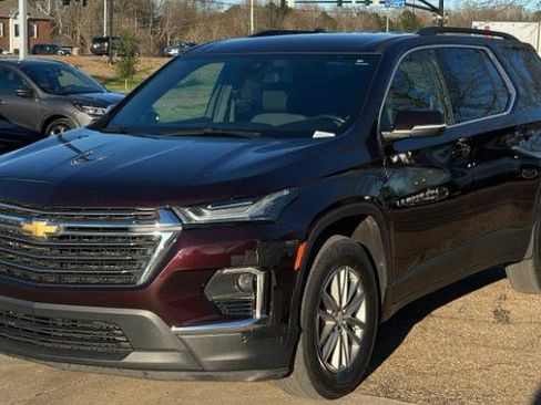 Used 2022 Chevrolet Traverse LT FWD image 5