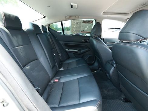 Used 2019 Nissan Altima 2.0 Edition One FWD image 31