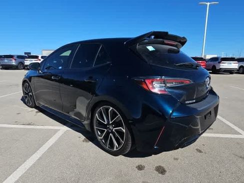 Used 2019 Toyota Corolla XSE image 7