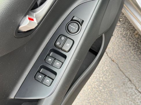 Used 2022 Kia Rio S image 15