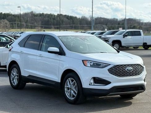 Used 2023 Ford Edge SEL w/ Convenience Package image 34