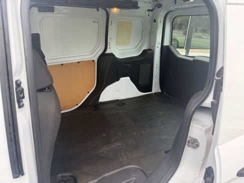 Used 2015 Ford Transit Connect XL FWD image 12