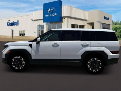New 2026 Hyundai Santa Fe SE image 4
