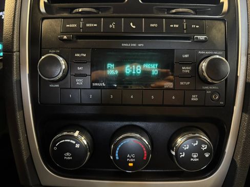 Used 2010 Dodge Caliber SXT FWD image 14