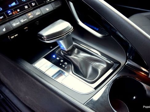 Used 2025 Hyundai Elantra SEL FWD image 9