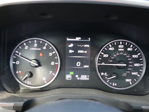 Used 2024 Subaru Ascent Touring AWD/4WD image 37