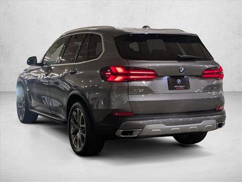 New 2026 BMW X5 xDrive40i image 8