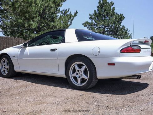 Used 1996 Chevrolet Camaro Z28 RWD image 6