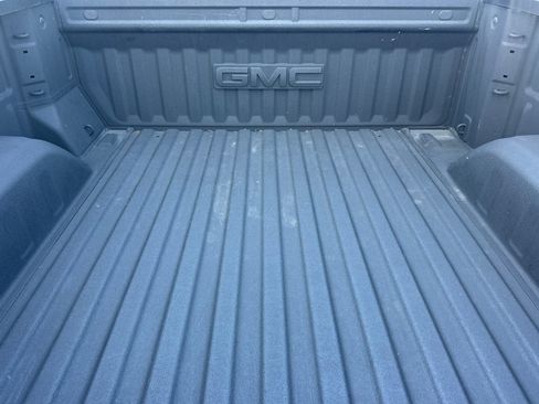 Used 2024 GMC Sierra 1500 Elevation w/ Elevation Premium Package AWD/4WD image 17