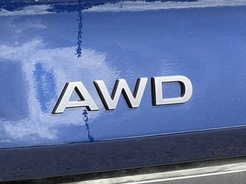 Certified 2025 Nissan Murano SL image 2