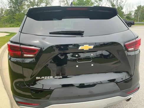 Used 2024 Chevrolet Blazer LT w/ LPO, Floor Liner Package AWD/4WD image 10