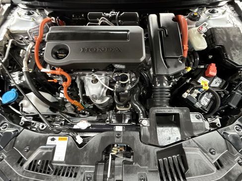 Used 2025 Honda Accord Sport image 12