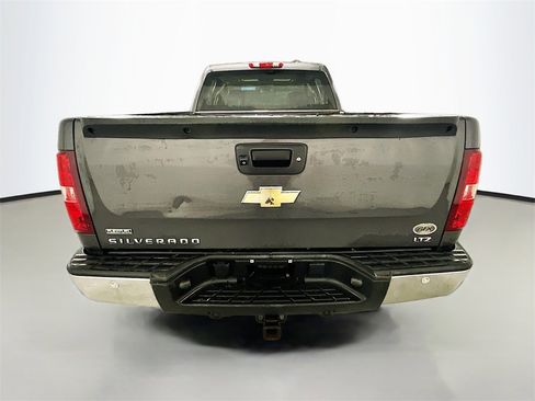 Used 2010 Chevrolet Silverado 1500 LTZ image 7